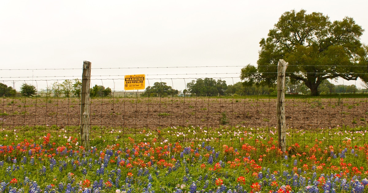 Gas Pipeline - Right of Way